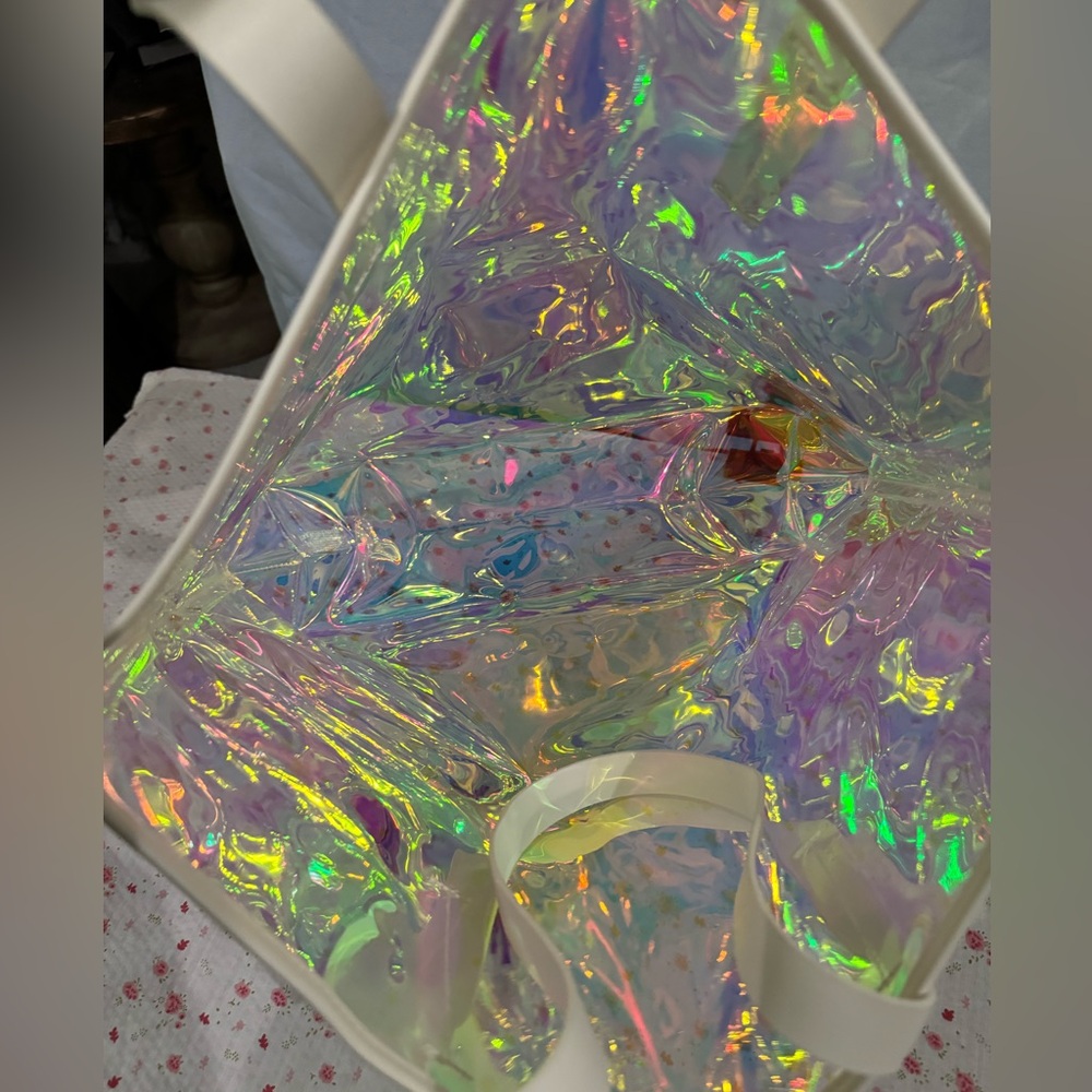 Holographic Iridescent Kate Spade Vinyl Tote 💕🐇Free Shipping! 😘💌 - Picture 9 of 9